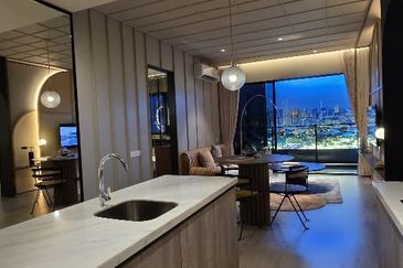 Titiwangsa Condominium with KLCC View For Sales Partially Furnish