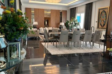 3 Storey Bungalow Ridgewood Heights @ Desa ParkCity KL For Sale