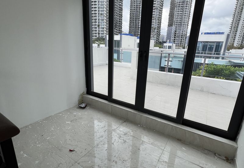 Anise Pearl @ Forest City