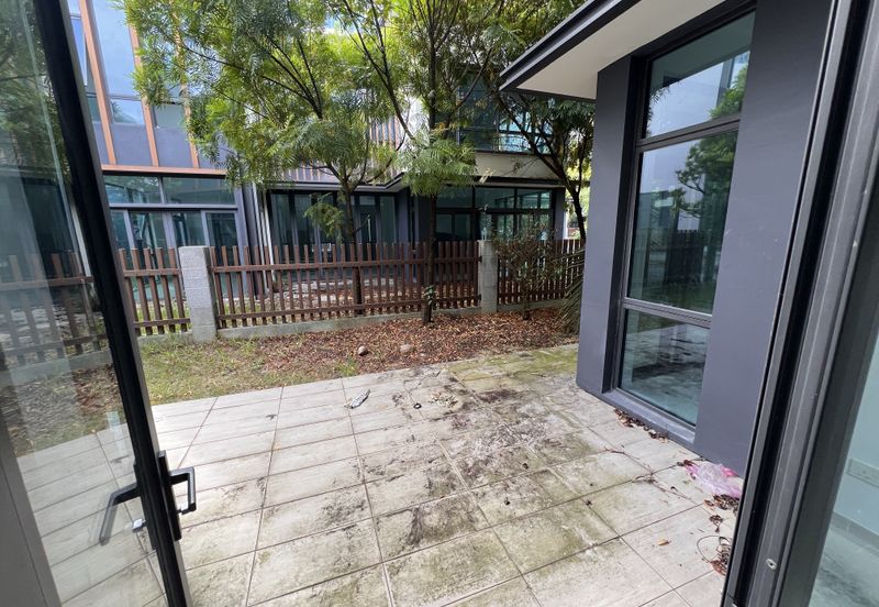 Anise Pearl @ Forest City