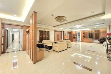 H Residence (One Ritz Residence)