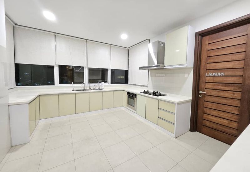 H Residence (One Ritz Residence)