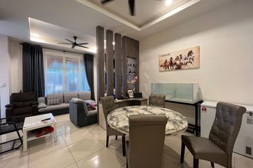 Taman Tunku Intan Safinaz