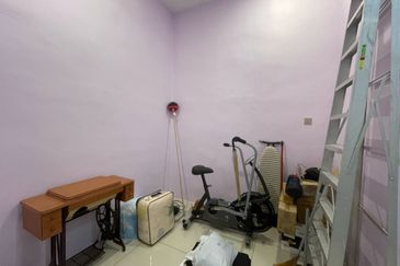 Taman Tunku Intan Safinaz