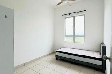 Safira Apartment, Seremban 2