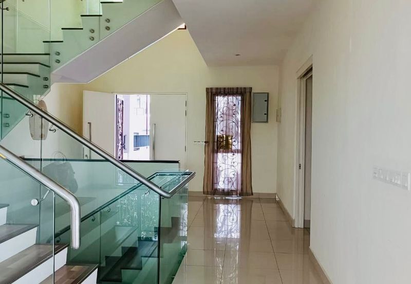 TAMAN BUKIT CHEMARA(CHEMARA HILL)