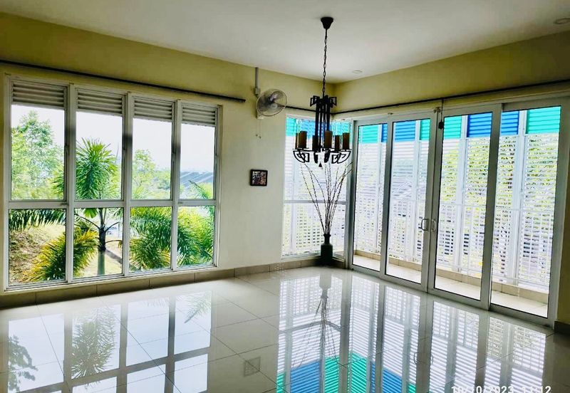 TAMAN BUKIT CHEMARA(CHEMARA HILL)