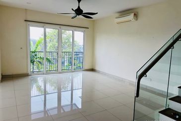 TAMAN BUKIT CHEMARA(CHEMARA HILL)