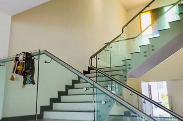 TAMAN BUKIT CHEMARA(CHEMARA HILL)