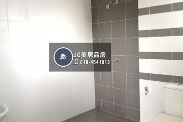 SEREMBAN 2 HEIGHT (LABU)