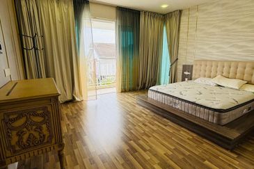 TAMAN BUKIT CHEMARA(CHEMARA HILL)