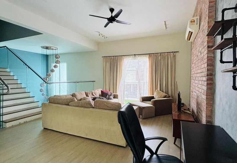 TAMAN BUKIT CHEMARA(CHEMARA HILL)