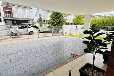 TAMAN BUKIT CHEMARA(CHEMARA HILL)