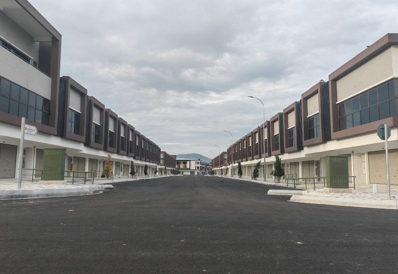 iKon Seremban 2 new shop for rent