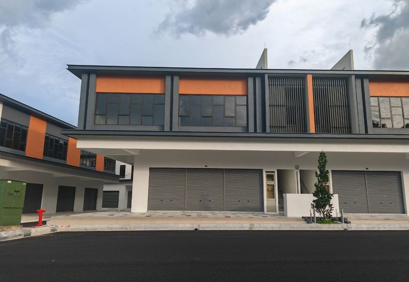 iKon Seremban 2 new shop for rent