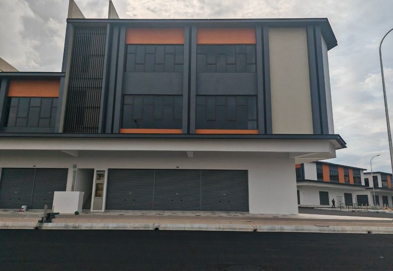 iKon Seremban 2 new shop for rent