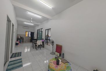 TAMAN BAYU INDERA, LUKUT