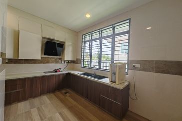 TAMAN RASAH JAYA VIII