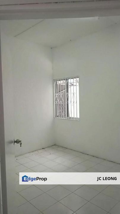 Taman bunga blossom Seremban 1 storey terrace for sale, Negeri Sembilan, Seremban