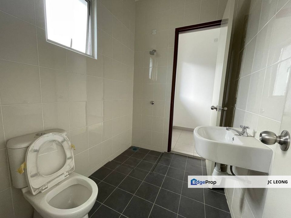 2 tingkat rumah teres utk dijual @ Seremban Bukit Kepayang BUMI LOT, Negeri Sembilan, Seremban