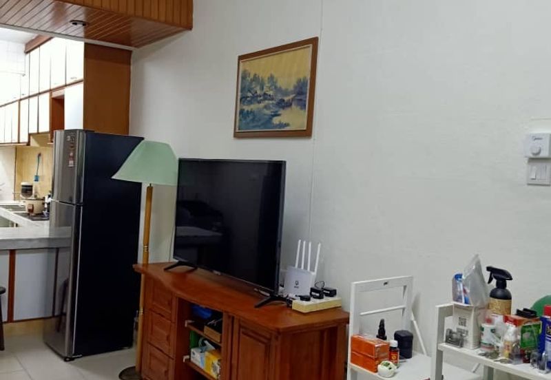 Taman Batu Bukit Flat