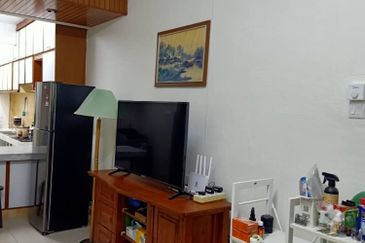 Taman Batu Bukit Flat