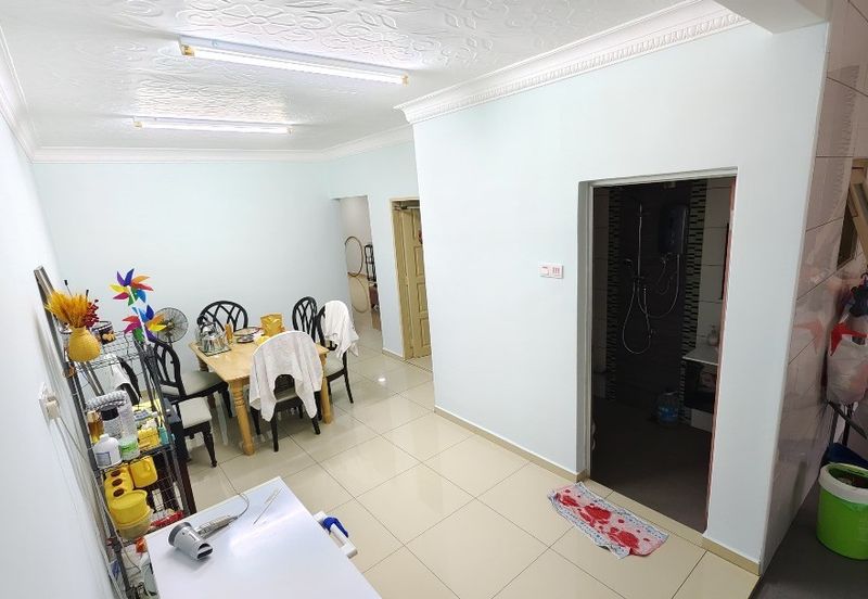 Taman Perdana Muar - Double Storey - Renovated - Nearby Muar Town+McD+Milk Tea Street