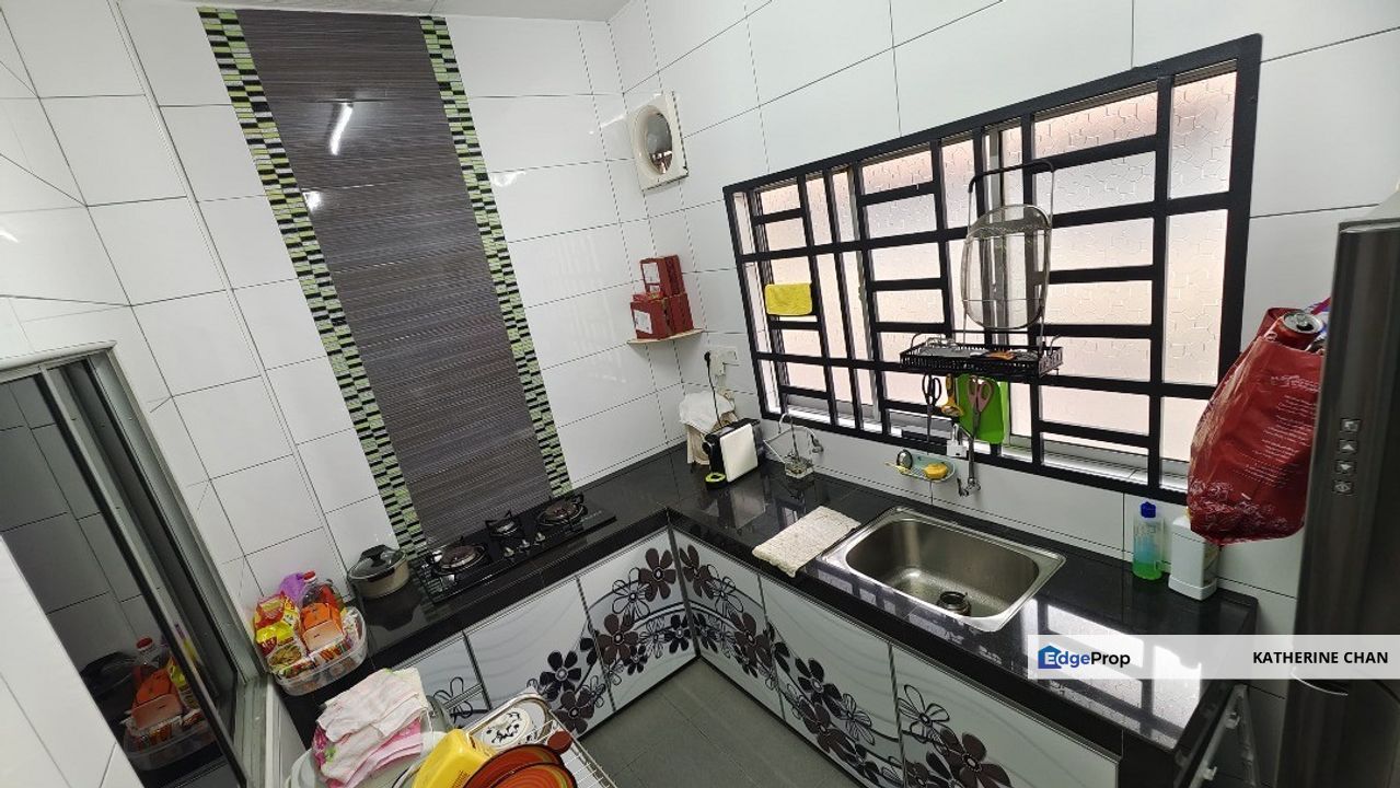 Taman Perdana Muar - Double Storey - Renovated - Nearby Muar Town+McD+Milk Tea Street, Johor, Muar