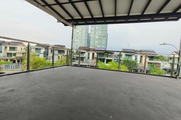 Polo Park Resort Condominium @ Taman Iskandar