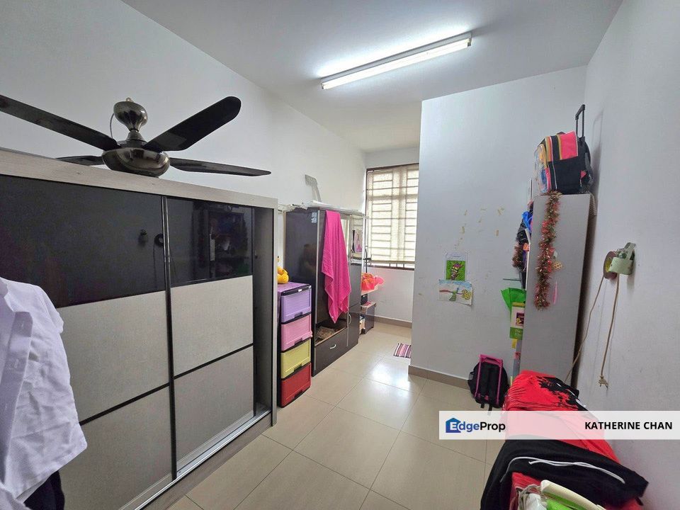 𝙏𝙖𝙢𝙖𝙣 𝘽𝙚𝙨𝙩𝙖𝙧𝙞 𝙄𝙣𝙙𝙖𝙝 𝙐𝙡𝙪 𝙏𝙞𝙧𝙖𝙢 4 Bedrooms Fully Renovated, Johor, Ulu Tiram