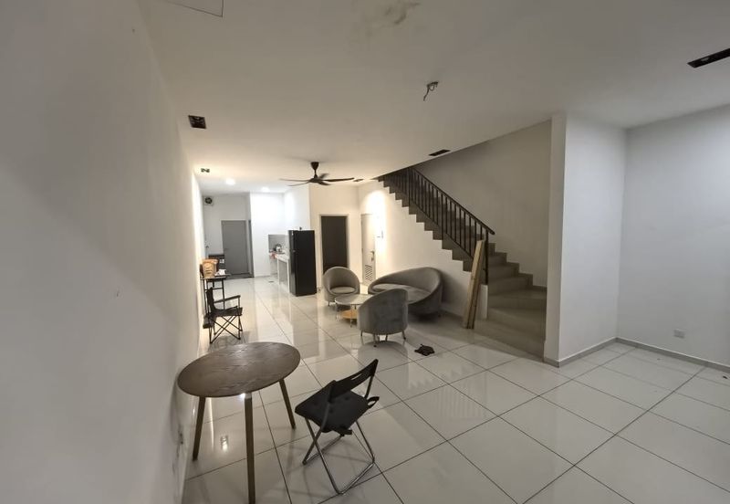 Austin Crest Ruby 2 storey 4 bedrooms fully furnished