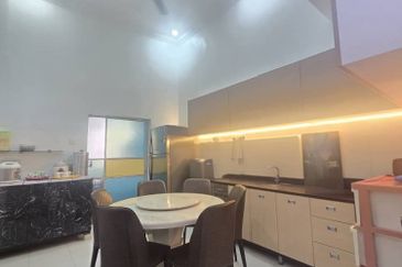 Kulai KCC Single Storey for rent