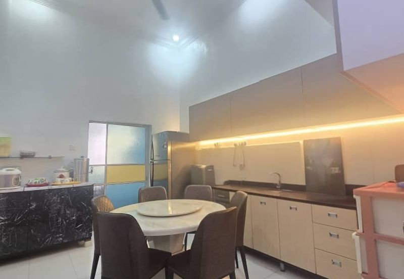 Kulai KCC Single Storey for rent