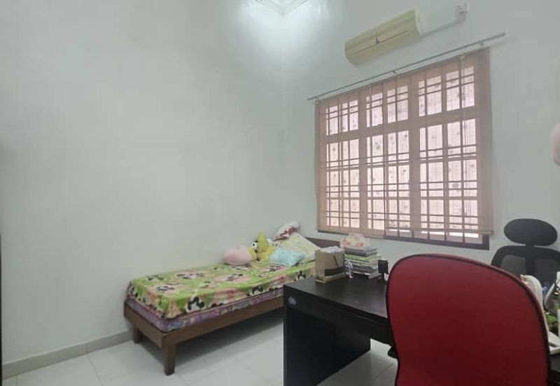 Kulai KCC Single Storey for rent
