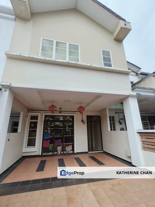 Mount Austin 2 Storey House Renovated , Johor, Johor Bahru