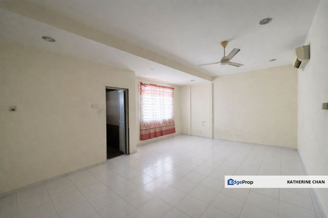 Taman Melanti Kulai-Double Stry-480k, Johor, Kulai