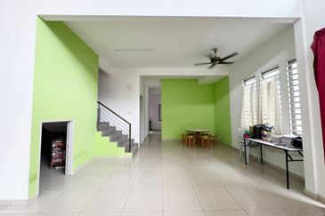 Taman Gemilang Permai Bukit Mertajam Three Storey Semi Detached For Sale