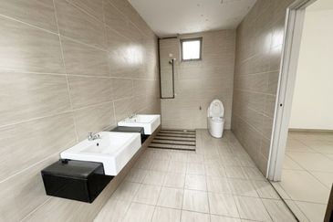 Taman Gemilang Permai Bukit Mertajam Three Storey Semi Detached For Sale