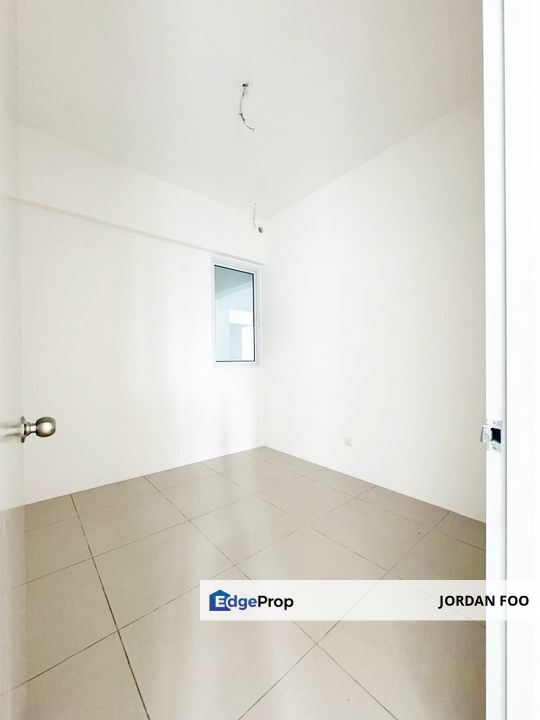 The Zen Cityview 850sf Upgraded Units 1car park near Queensbay Mall, Penang, Bayan Lepas