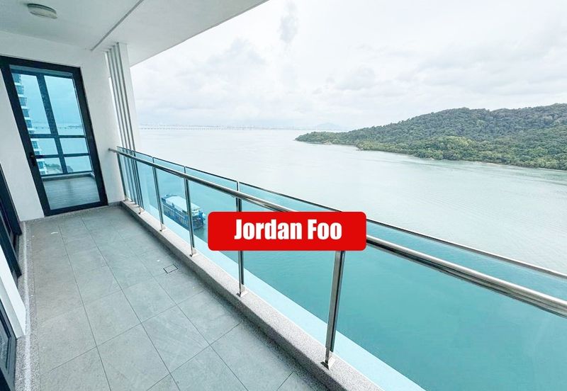 Queens Residences @ Queens Waterfront