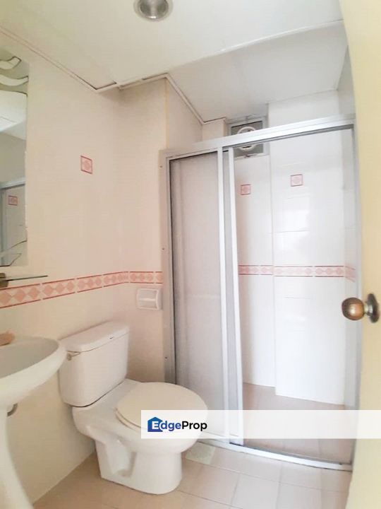 Villa Emas near Queensbay Mall 850SF Below market value Bayan Lepas, Penang, Sungai Nibong