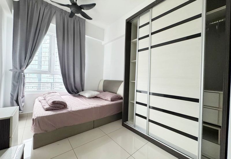 Tropicana Bay Residences