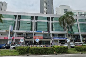 Krystal Point Commercial Centre