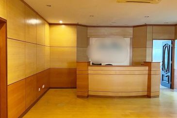 Krystal Point Commercial Centre