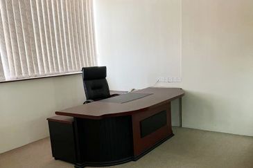 Krystal Point Commercial Centre