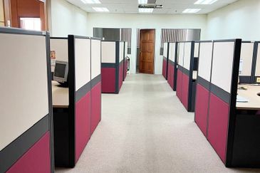 Krystal Point Commercial Centre