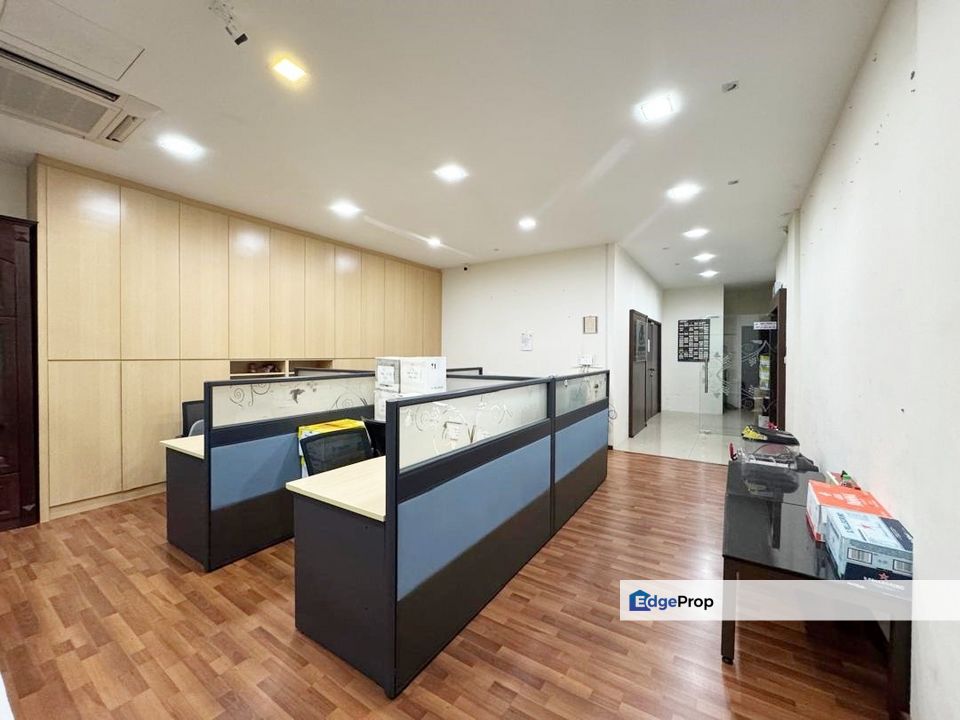 Bay Avenue 3 Storey Shop Lot near Queensbay Bayan Lepas, Penang, Sungai Nibong