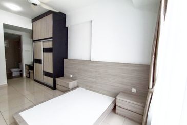 Tropicana Bay Residences