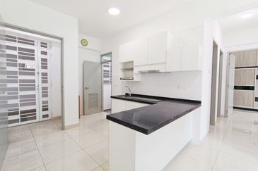 Tropicana Bay Residences