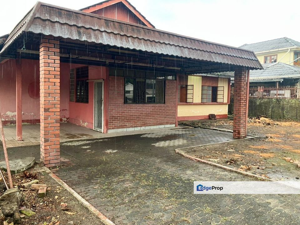 Bungalow Jalan Hamilton Road Land 6600sf Face Main Road high exposure, Penang, Jelutong